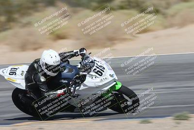 media/Oct-02-2025-Racers Edge (Thu) [[2c91cb6ab3]]/2-A Group/Session 5-Turn 9 (150pm)/